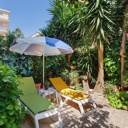 شقة Casa Dei Garofani - Free Parking دْيانو مارينا