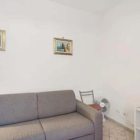 Casa Dei Garofani - Free Parking Apartment Diano Marina