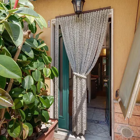 Casa Dei Garofani - Free Parking دْيانو مارينا