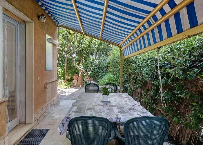 Casa Dei Garofani - Free Parking 公寓