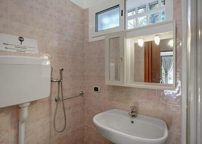 公寓 Casa Dei Garofani - Free Parking